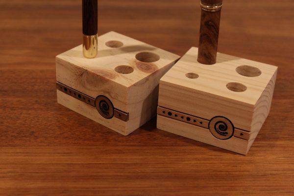 Timber Pen Stand